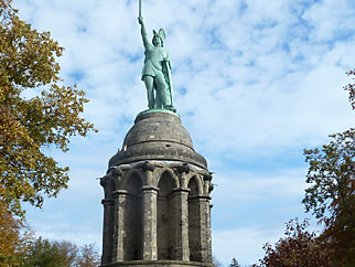 Hermannsdenkmal im Teutoburger Wald Detmold